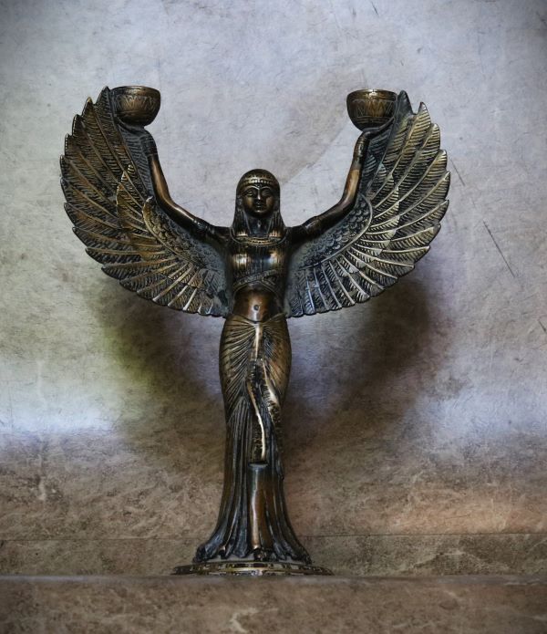 theia-the-goddess-of-light