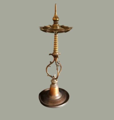 Antique Rare Nilavilakku Oil Lamp Of Kerala For Sale